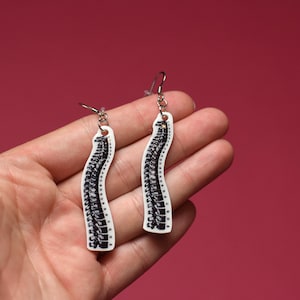 Spine earrings, Chiropractor jewelry,  Chiropractor gift, Medical earrings, bone earrings, anatomical human spine,