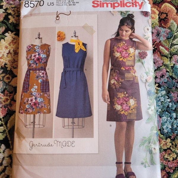 Simplicity 8570 Sewing Womens Wrap Dress Pattern sizes 16-24