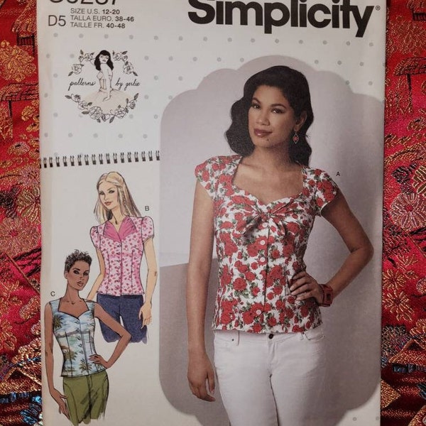 Sweet-Heart Neckline Top From Simplicity 9287 Sewing Pattern sizes 12-20, Uncut, FF