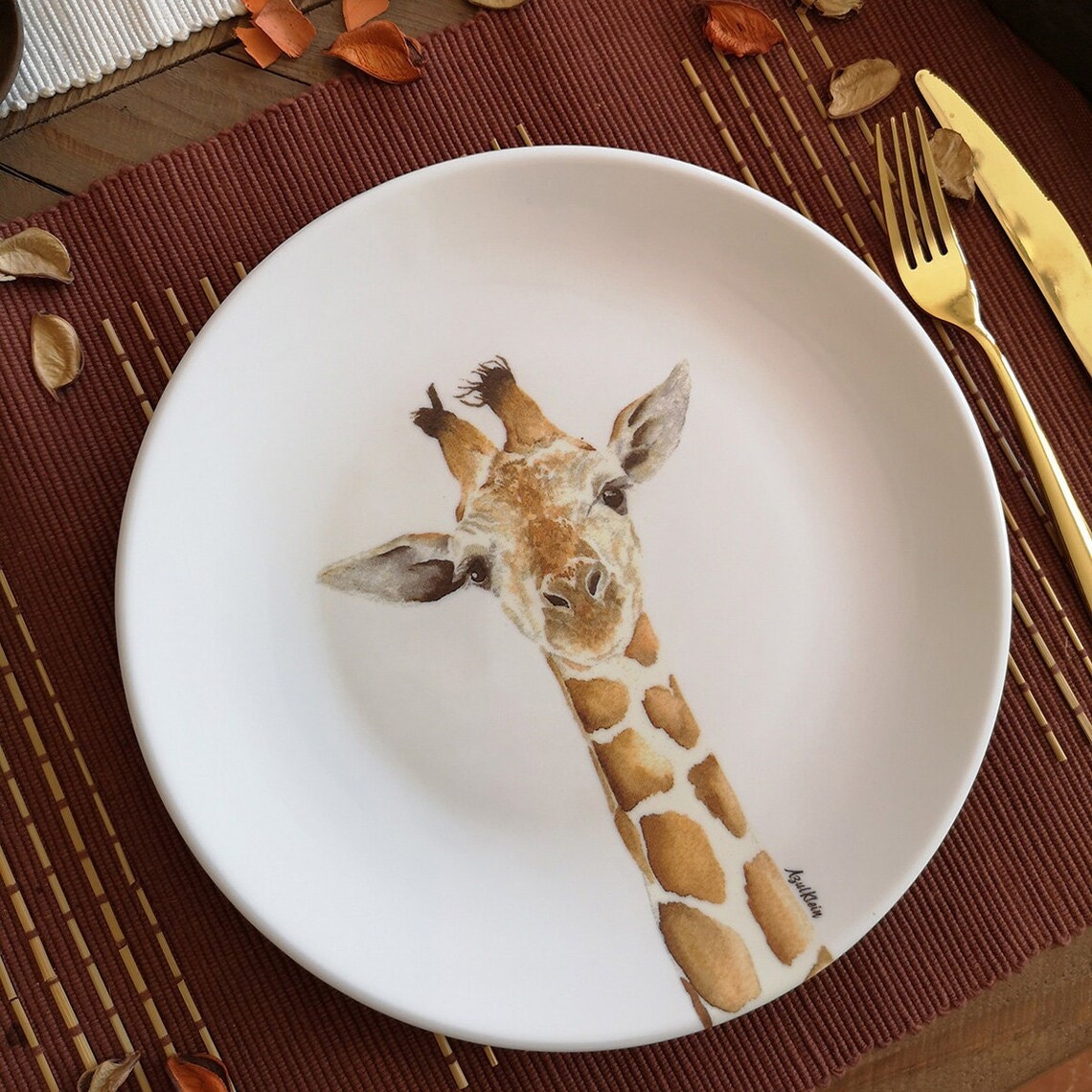Giraffe Porcelain Plate, Ceramic Gift, Animal Plates, Childrens