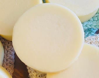 Natural Solid Conditioner Bar: Unscented, Minimal Ingredients
