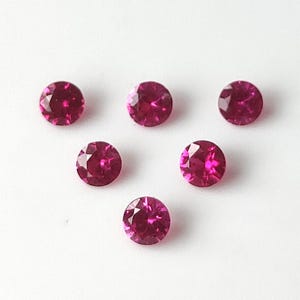 Rubí de 3 mm de talla brillante, calidad AAA, creado en laboratorio