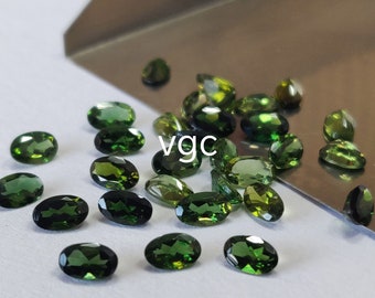 天然グリーントルマリン – 4 x 6 mm オーバルファセットカット AAA