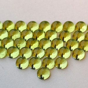 Natural 6 mm Peridot Round Cabochon AAA Quality - Peridot Round Cabochon 6 mm