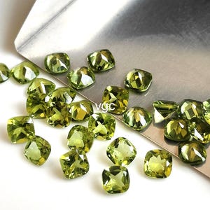 Natural 8mm Peridot Cushion Faceted AAA Quality - Peridot Cushion Faceted 8MM