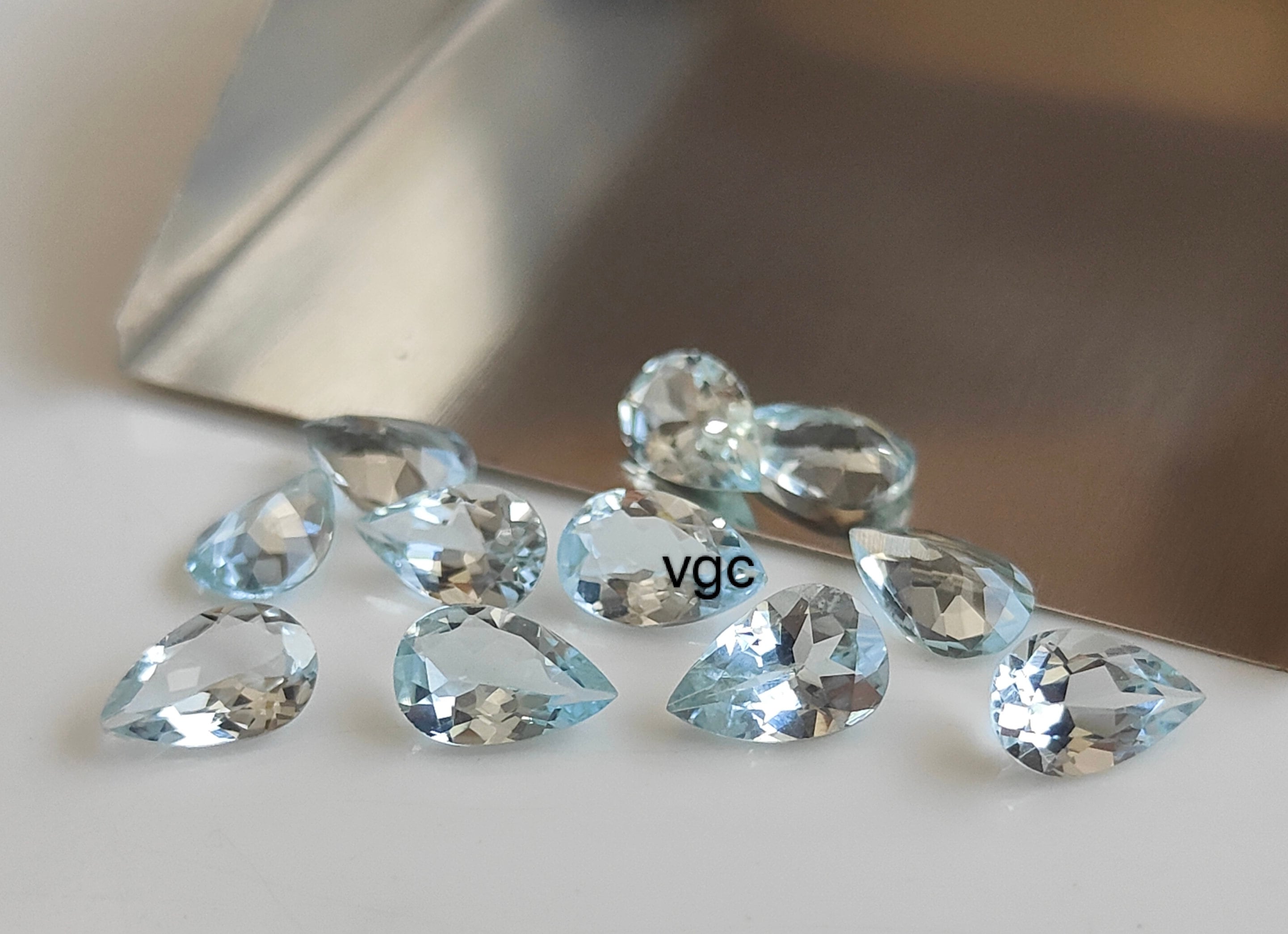 【最高級、両錐、長石との共生】アクアマリン 36×13×12mm 天然アクアマリン宝石、5x7ペアシェイプファセットカット、AAAグレード