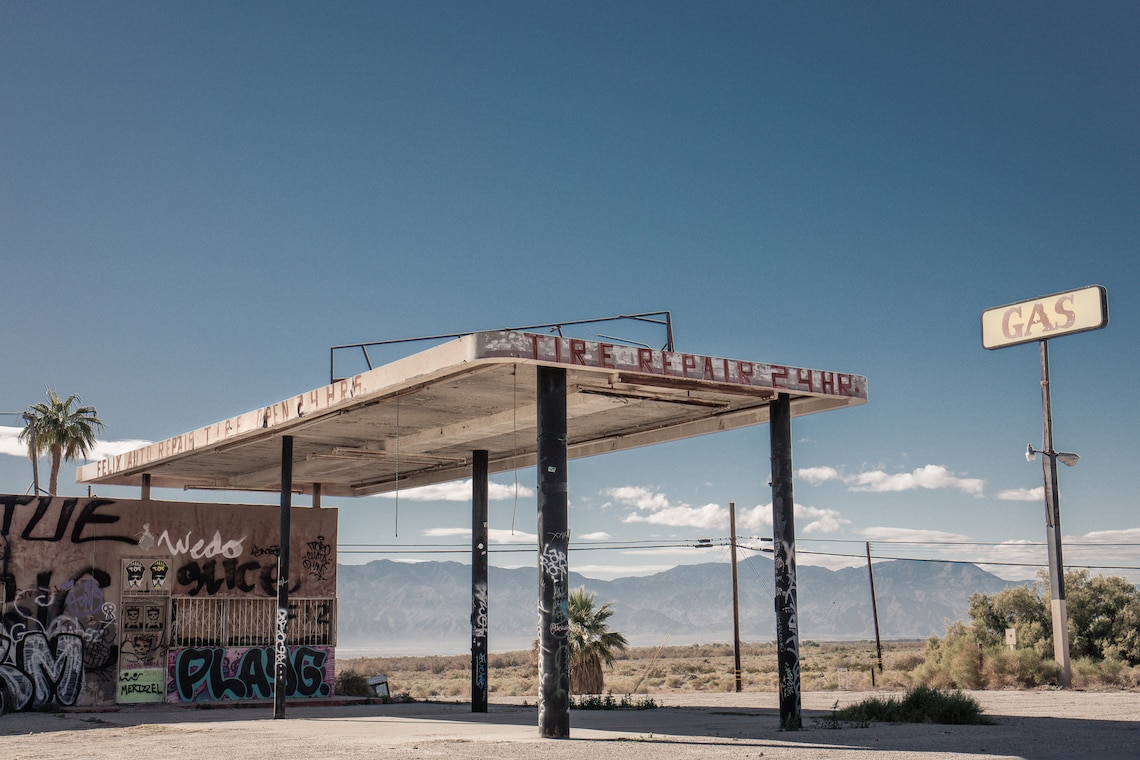 Gas Station Print Wall Decor, Vintage Desert Gas Station, California