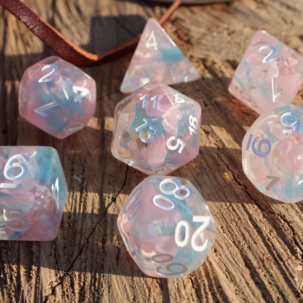 Flower Blossom Dice - Dungeons and Dragons Dice Set | 7 Polyhedral Dice | RPG Dice | Tabletop Roleplaying