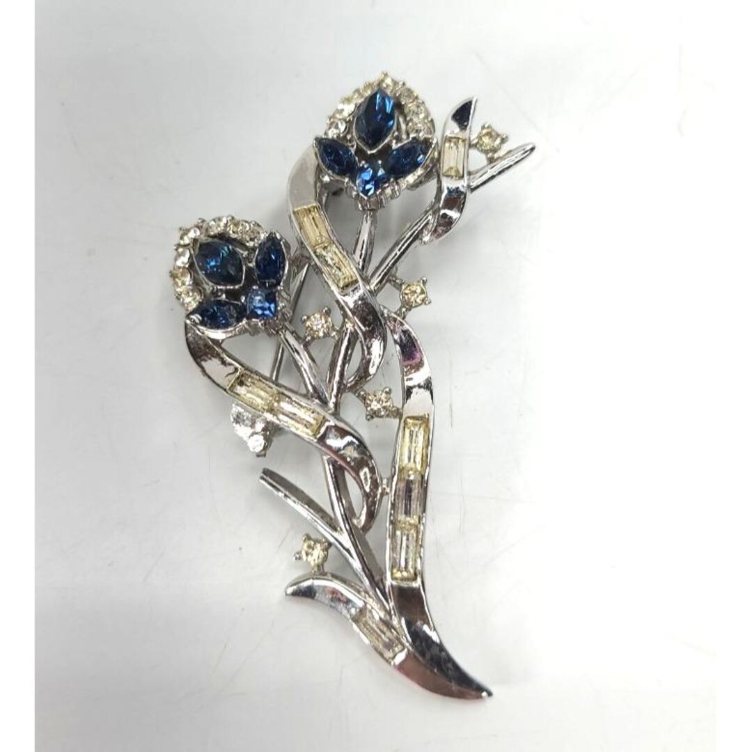 Vintage Crown Trifari Brooch Flower Blue Clear Rhinestone Silver Tone ...