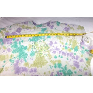 Camiseta vintage Nike Tie Dye Just Do It con estampado de huellas de neumáticos en la espalda, talla 2XL imagen 9