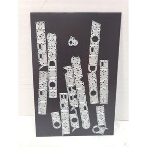 Sizzix Tim Holtz Alterations Thinlits "HOLIDAY WORDS " #661601 14 Die Set image 2