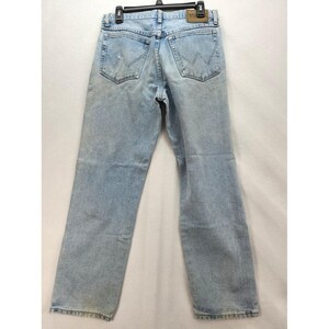 Vintage Wrangler Rugged Wear Mens Distressed Jeans 32x30 measures 32x29.5 image 2