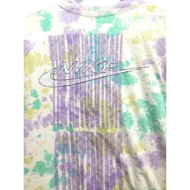 Camiseta vintage Nike Tie Dye Just Do It con estampado de huellas de neumáticos en la espalda, talla 2XL imagen 6