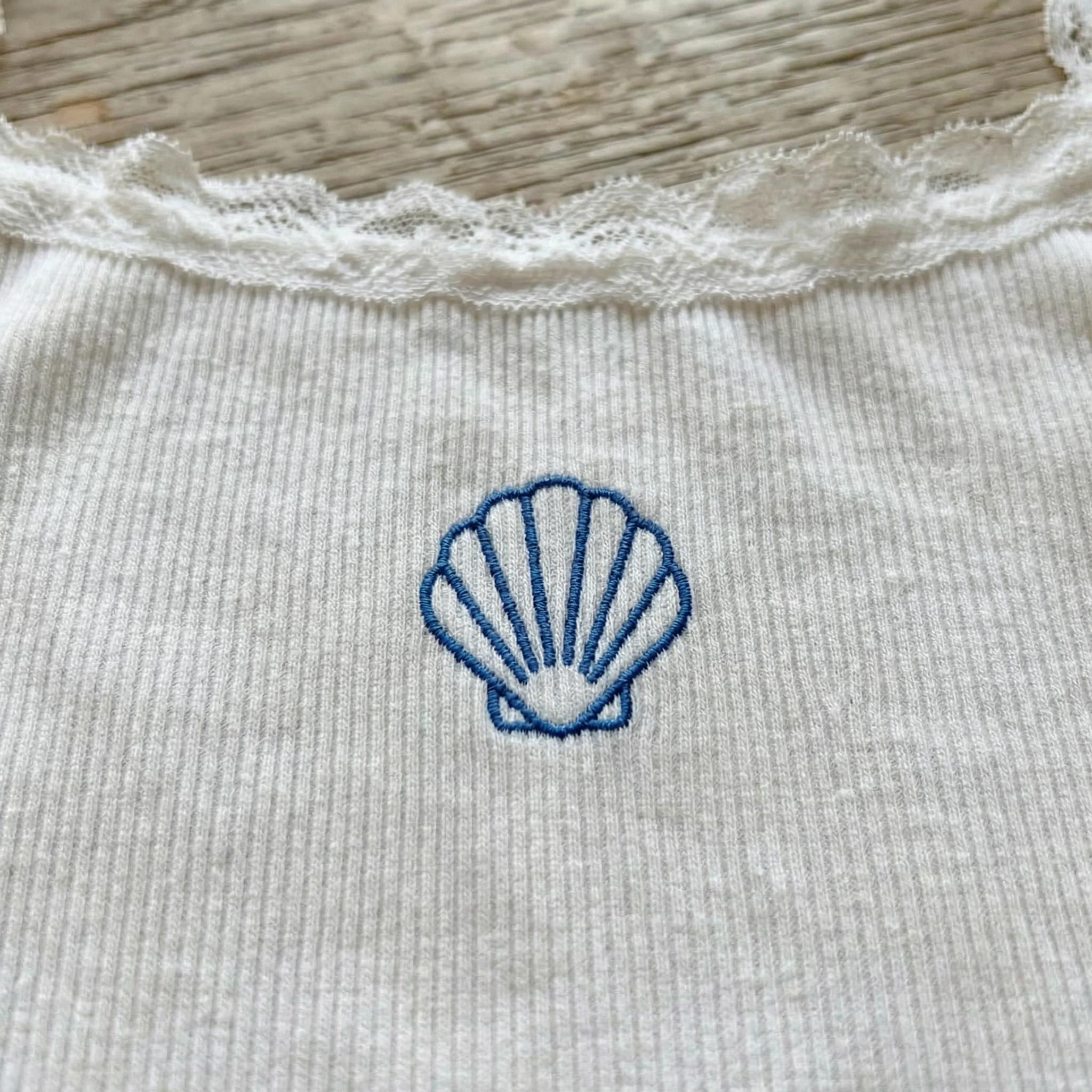 Shell Style Shirt Seashell Embroidered Shirt, Minimal Ocean Tee, Cute Shell Embroidery ...