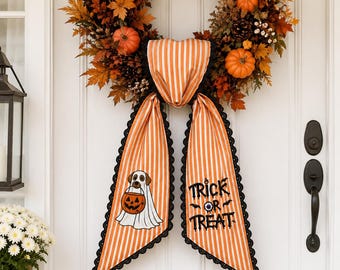 Ghost Dog Halloween Door Decor, Personalized Trick or Treat Wreath Sash, Pumpkin Embroidery, Orange Stripe Ribbon, Spooky Front Porch Accent