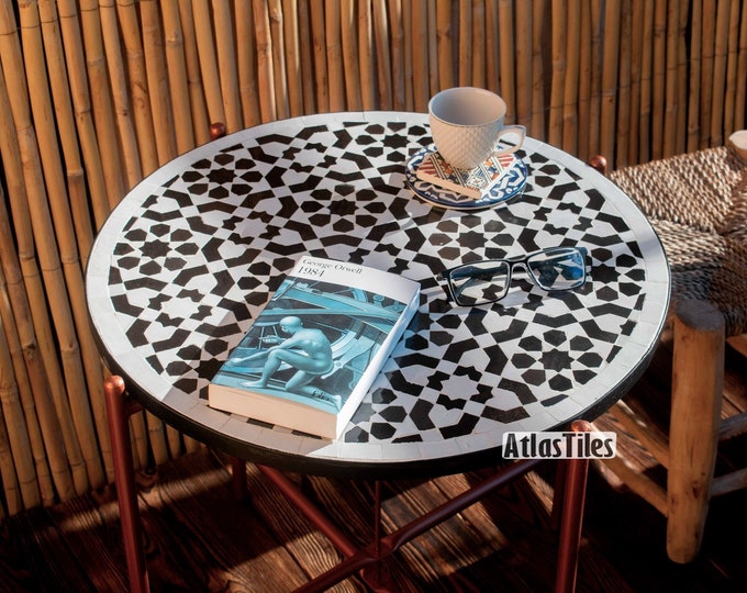 Moroccan Mosaic Table 100%handmade for Outdoor Patio,natural Colors,Moroccan Table,Amazing Coffee & Dinner Mosaic Table,Customizable Designs