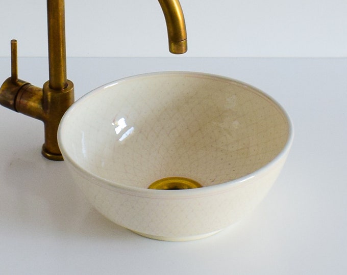Ceramic Sink for Bathroom 100% Handmade,Best Deals Etsy,Vessel Sink,Custom Sink Vanity,Pottery Handmade Sinks for Bathroom Decoration.