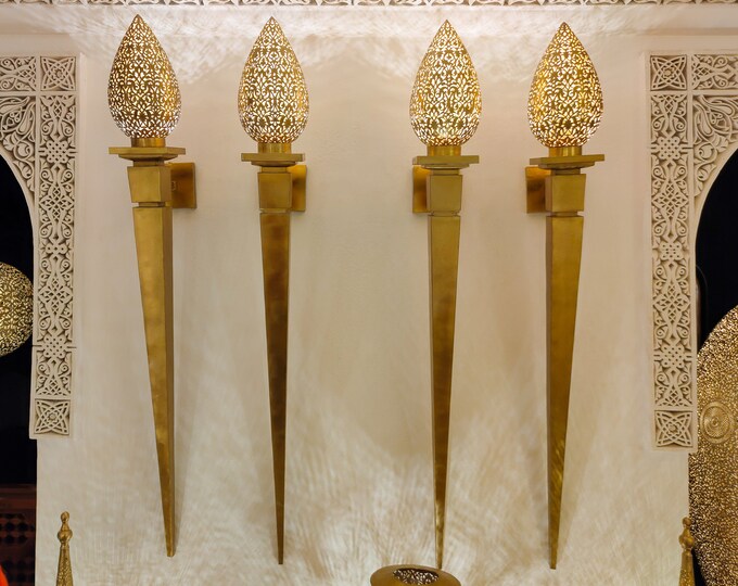 Personalized Wall Fixed Brass Lightining, Moroccan Brass Lamp, Handmade Brass Lamp, Dinner room Light, Magestic Lantern Shade