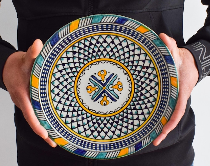 30cm Handcrafted Pottery Plate, Handmade Ceramic , Moroccan Plates, Dinning Plates, Serving Plates, Kitchen Decor, Kitchen Material, Gift