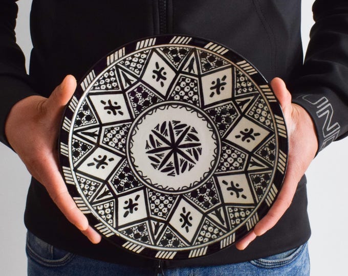 30cm Handcrafted Pottery Plate, Handmade Ceramic , Moroccan Plates, Dinning Plates, Serving Plates, Kitchen Decor, Kitchen Material, Gift