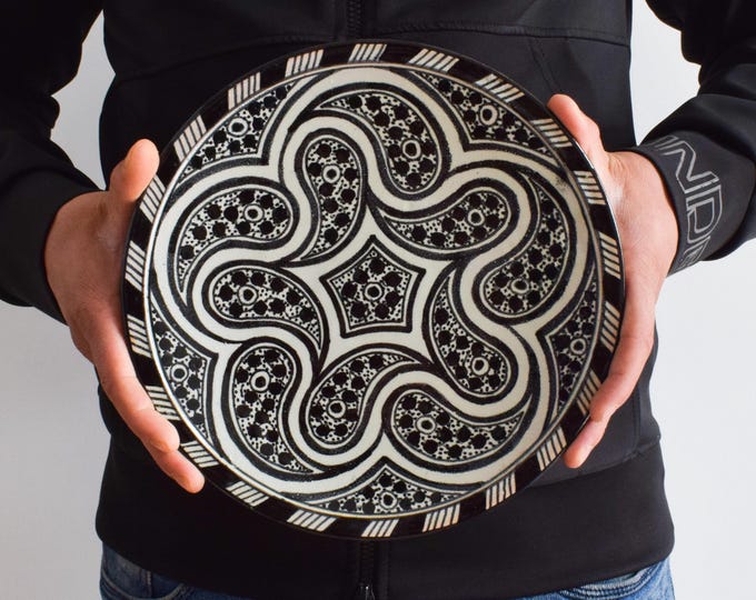 30cm Handcrafted Pottery Plate, Handmade Ceramic , Moroccan Plates, Dinning Plates, Serving Plates, Kitchen Decor, Kitchen Material, Gift