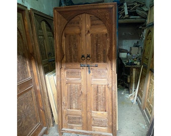 Moroccan Door and Artwork, Stunning Wooden Door for Decoration, Vintage Morocco Door, Handcarved wood,Beautiful Wood,Best of designs