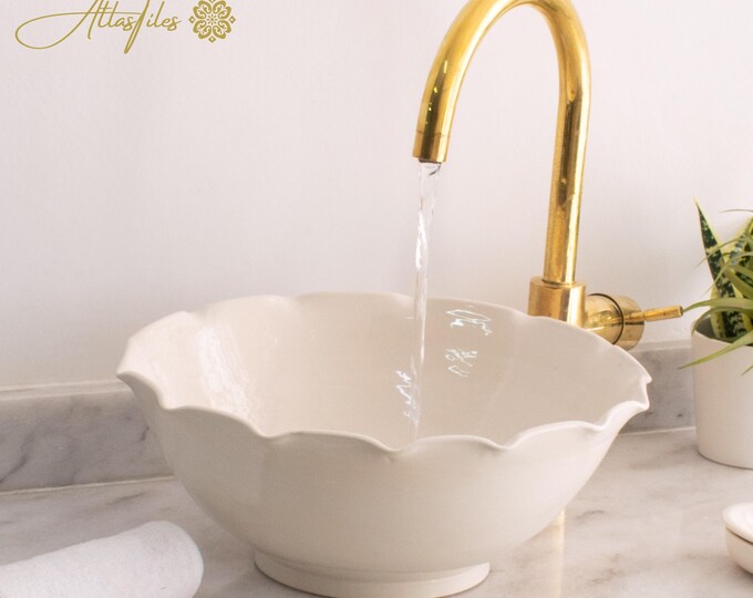 Handmade Ceramic sink  ,Hand painted bathroom ceramic washbasin,Bathroom Equipement,Custom Luxury handmade counter top basin,