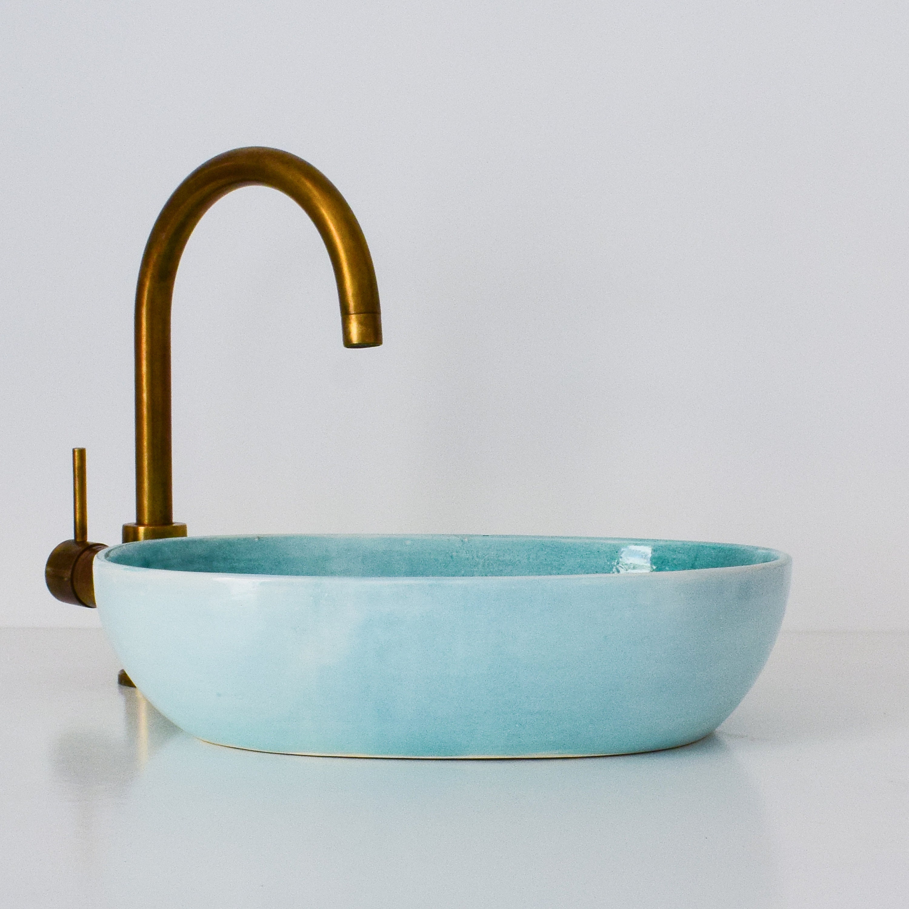 Ceramic Sink for Bathroom 100% Handmade,Best Deals Etsy,Vessel Sink,Custom Sink Vanity,Pottery Handmade Sinks for Bathroom Decoration.