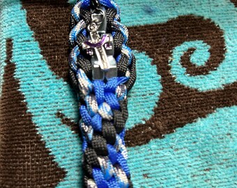 Small fidget keychain w/ charm