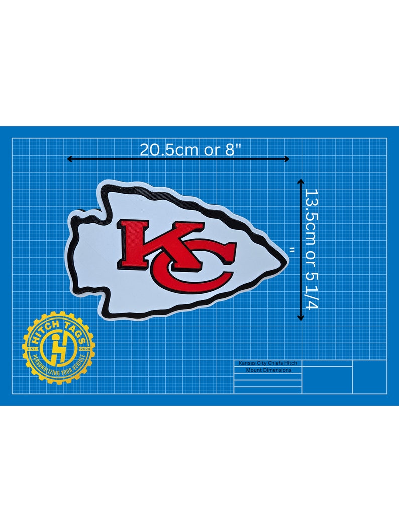 K&ouml;nnte beinhalten: Ein roter und wei&szlig;er Anh&auml;nger-Abdeckung der Kansas City Chiefs mit dem Logo des Teams. Die Abdeckung ist 20,5 cm breit und 13,5 cm hoch.