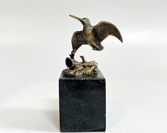 Statua di beccaccia in bronzo, figura di beccaccia su marmo, scultura di beccaccia, statuetta di uccello, oggetto di decorazione domestica, statua di uccello, regalo di inaugurazione della casa