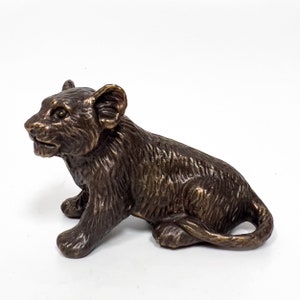 Bronze Baby Lion Statue - Lion Sculpture - Lion Figure - Bonze Animal Statue - Animal Art Figure - Bronze Animal Trinket