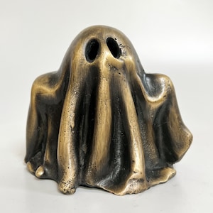 Bronze Ghost Figure, Bronze Ghost Statue, Halloween Ghost, Halloween Gift idea, Halloween Decor,, Ghost Sculpture, Halloween Figure