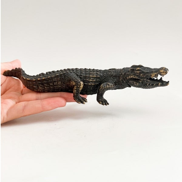 Bronze Crocodile Statue- Alligator Bronze Sculpture - Animal Statue -Animal Art Figure-Bronze Miniatures-Decorative Gift Idea-African Statue