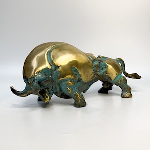 Bronze Bull Statue, Bull Sculpture, Bull Figure, Animal Lover Gift, Modern Statue, Animal Figure, Housewarming Gift, Bronze Ornament image 1