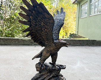 Bronze Eagle Statue, Eagle Sculpture, Eagle Figure, Bronze House Gift, Garden Decoration Figure, Garden Gift idea, Eagle lover gift