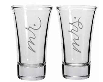 Bride and Groom Shot Glasses Mr. and Mrs. Shot Glass Set Elegant Silver Font | 2oz Shot Glass Wedding Gift for the Couple to Be Mr. and Mrs.