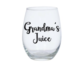 Grandma Wine Glass Grandma Juice Wine Glass Gift for Grandma Funny Grandma Sippy Cup Wine Glass 20oz Grandma Present New Grandma Wine Gift