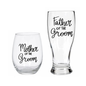 Mother of the Groom Father of the Groom Wedding Gift Set | Stemless Wine Glass Beer | Parent’s Wedding Gift | Bridal Shower Gift for Mom