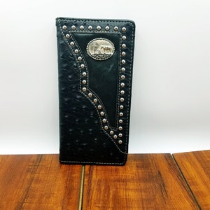 Cartera para hombre personalizada con diseño de vaquero en oración, regalo grabable, billetera de piel sintética estilo avestruz negra, estilo occidental, regalo para él