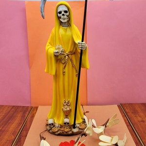YELLOW SANTA MUERTE statue 12 inch  Holy Death Grim Reaper On money coins santisima muerte