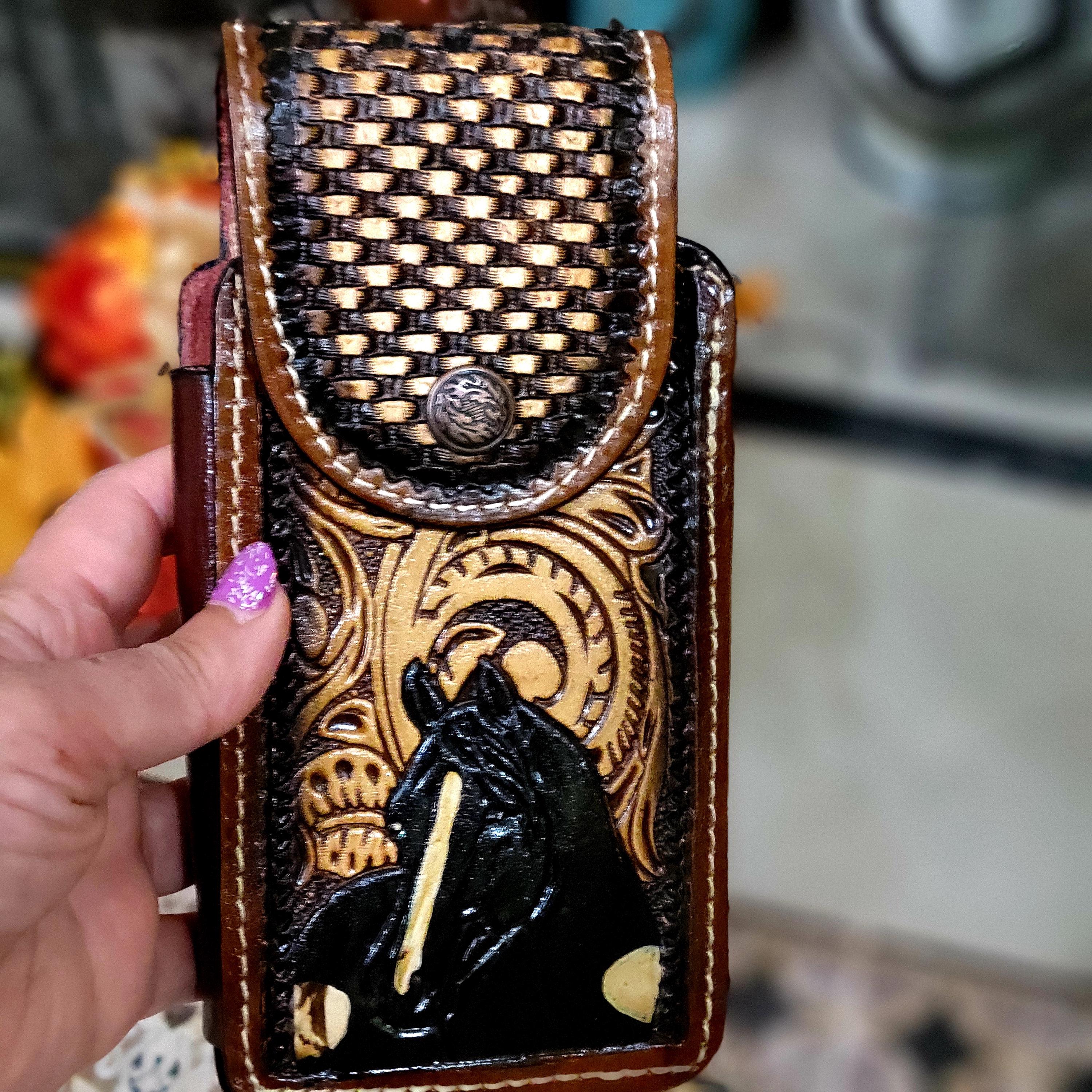 Western riding concho cowboy belt phone holder case Praying Cowboy Western Genuine Leather Belt Loop Phone  main image 4