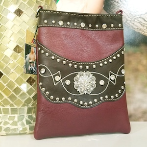 Western Style crossbody bag  with phone pouch and  with studded rhinestones Western style faux leather