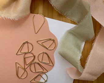Gold Raindrop Paperclips, Wedding Stationery, Scrapbook, Invitation Clip, Event Decor, Teardrop Paperclips