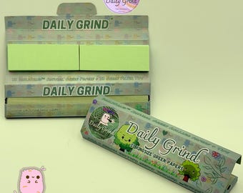 Daily Grind™ Green Kingsize Slim Rolling Papers with Tips - Organic Arabic Gum - Slow Burn