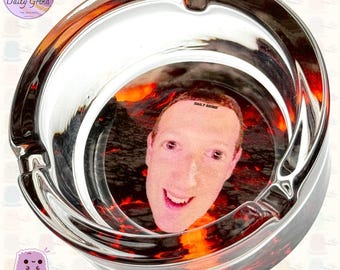 Mark Zuck Hellscape Glass Ashtray - Funny Meme Gift (8.2cm)
