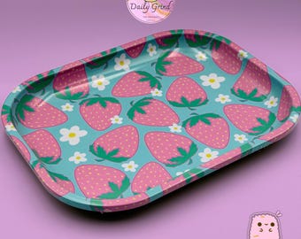 Strawberry & Daisy Metal Tray - Desk, Jewellery, Crystal Tidy (14x18cm) Gift