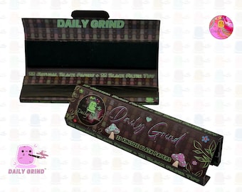 Daily Grind™ Black Kingsize Rolling Papers with Roach Tips - High Quality, Super Cute! 33 Leaves + Filter Card.  Gift
