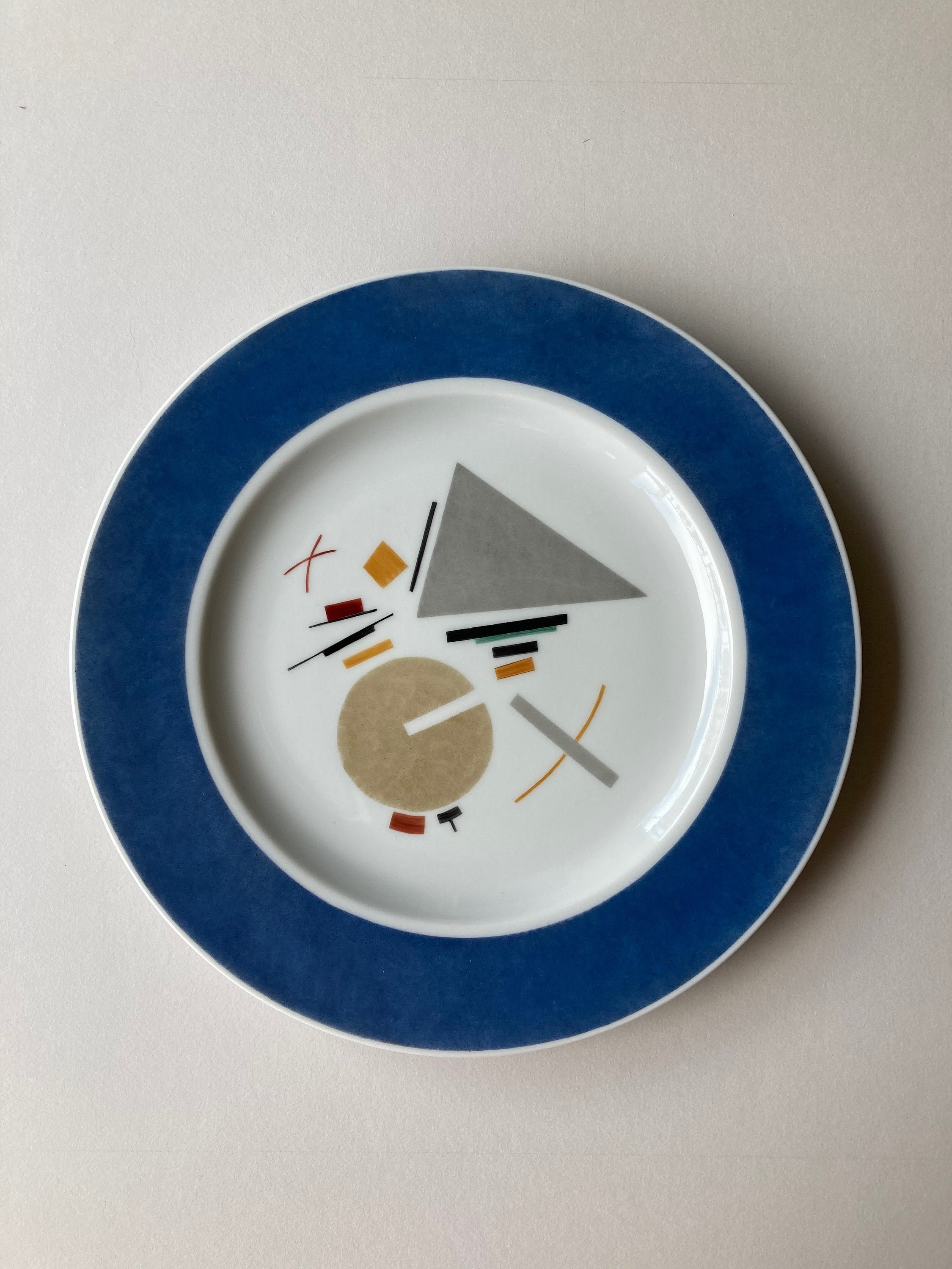 Plaque Pour La Décoration Murale. Collection Avant-Garde Russe3