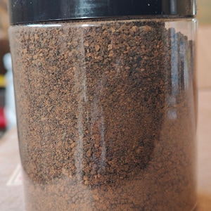 Iru Powder, Ground Iru, Fermented African Locust Beans Powder - 4 oz